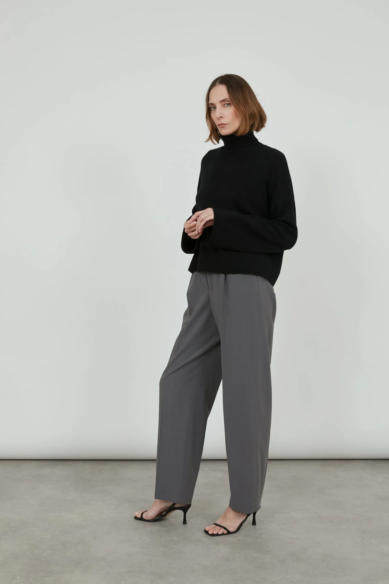 Alicia knit | Black - Cashmere wool