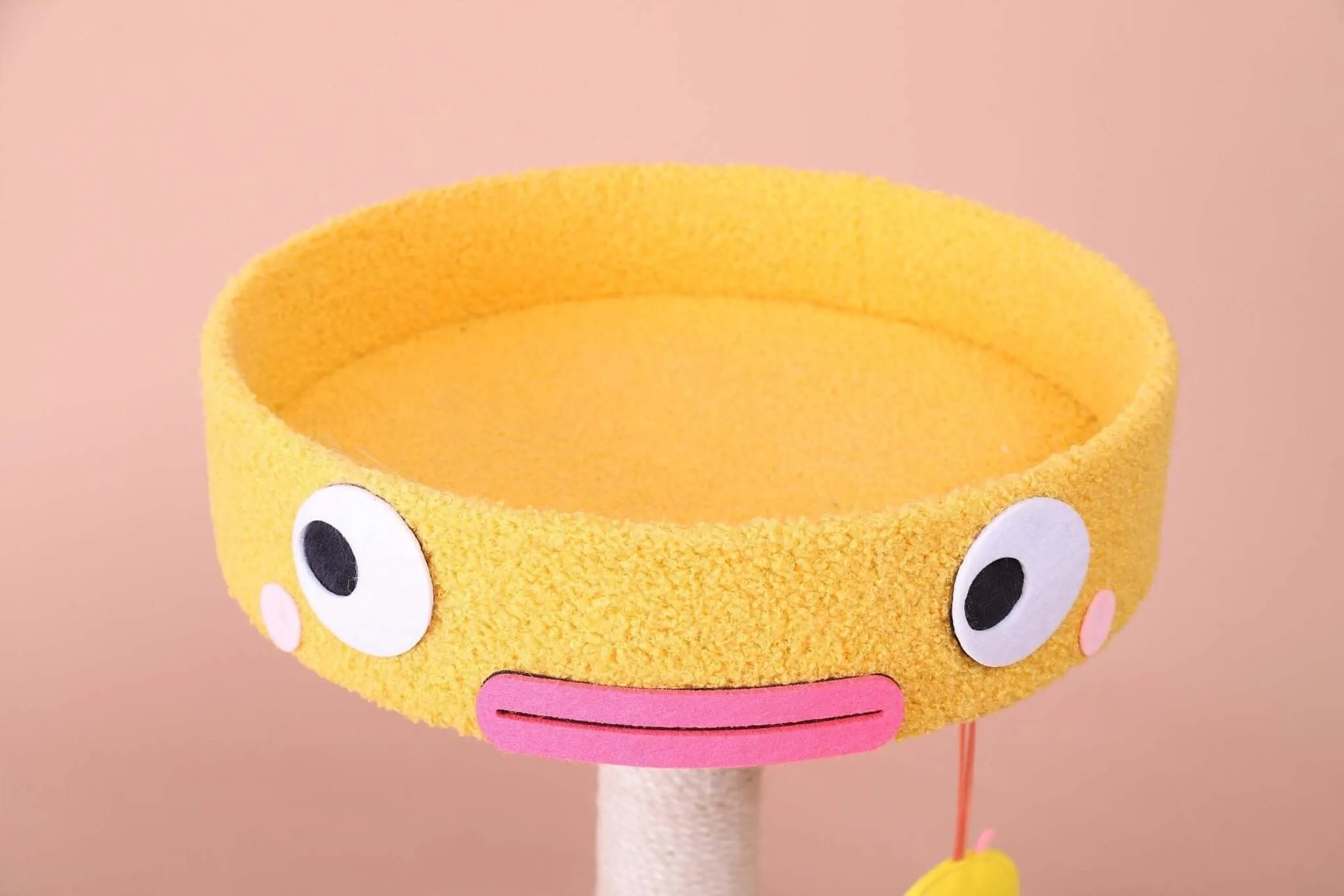 Cartoon Clumsy Chicken Cat Scratcher Tree