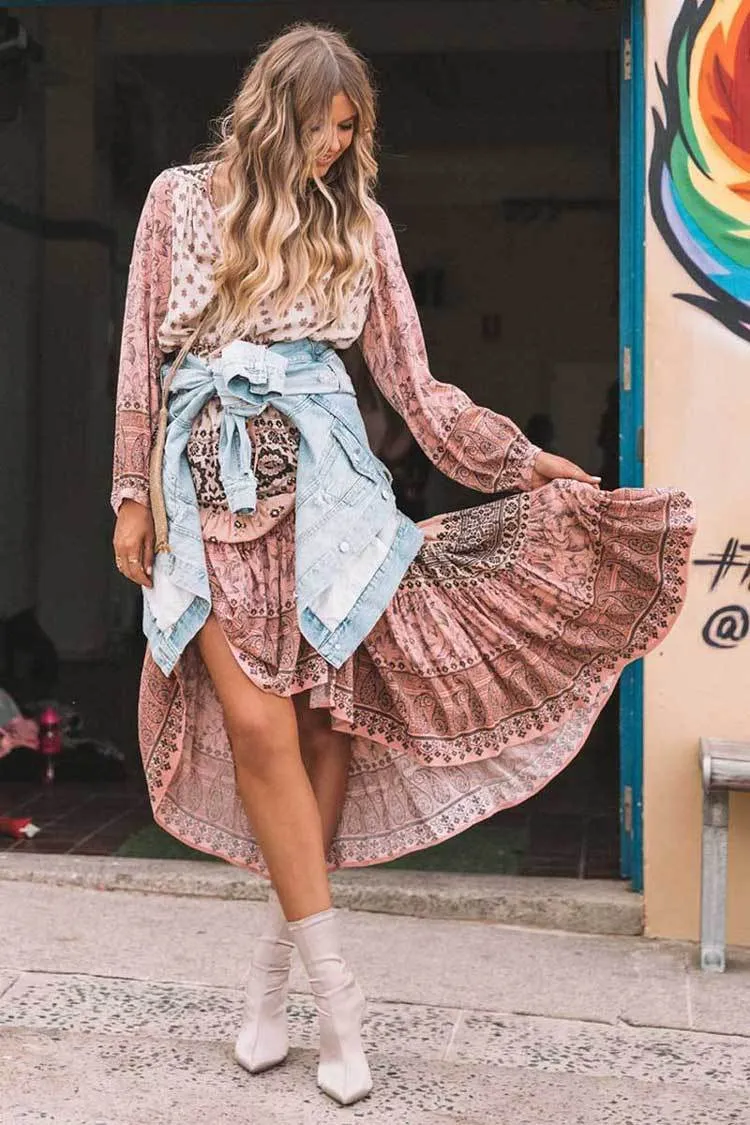 Pink Printed Wavy Ribbon Hollow Big Skirt Holiday Dress
